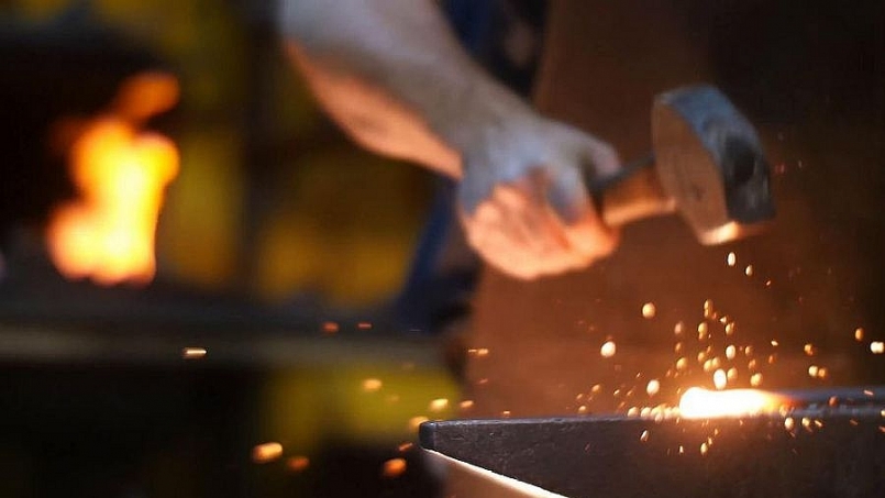 Giá sắt thép hôm nay 12/5: Tiếp tục tăng