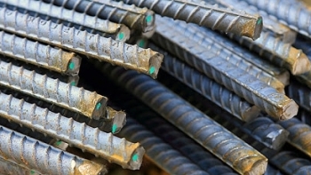 Giá sắt thép hôm nay 13/5: Không ngừng tăng