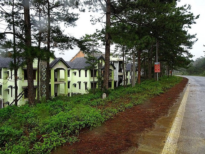 Một khu biệt thự nghỉ mát ở Măng Đen. Ảnh: HTL Một khu biệt thự nghỉ mát ở Măng Đen. Ảnh: HTL