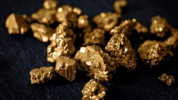 Giá vàng hôm nay 19/6: Tiếp tục giảm