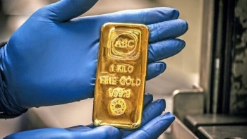 Giá vàng hôm nay 22/6: Bật tăng mạnh