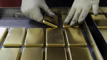 Giá vàng hôm nay 25/6: Giảm nhẹ