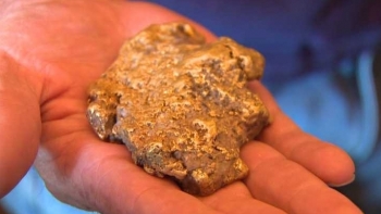 Giá vàng hôm nay 26/6: Tiếp tục đi lên