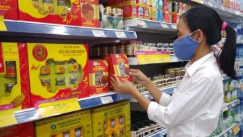 Quảng Bình: Tổng mức bán lẻ hàng hóa và doanh thu, dịch vụ tăng 14,3%