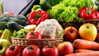 Giá rau củ quả hôm nay 2/7: Không ngừng được ưu đãi