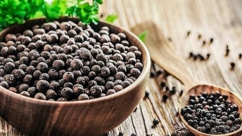 Giá hồ tiêu hôm nay 7/7: Đồng loạt giảm 500 đồng/kg