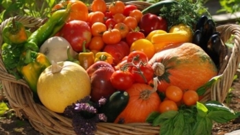 Giá rau củ quả hôm nay 7/7: Nhiều mặt hàng được hưởng khuyến mãi