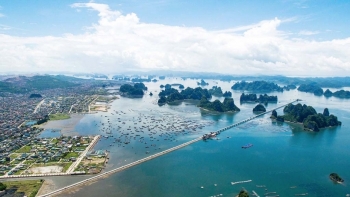 Quảng Ninh đón 2,5 triệu lượt khách du lịch trong 6 tháng đầu năm