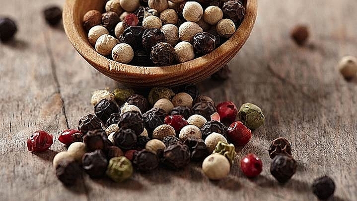 Giá hồ tiêu hôm nay 17/7: Chưa có sự thay đổi