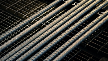 Giá sắt thép hôm nay 20/7: Dừng đà tăng