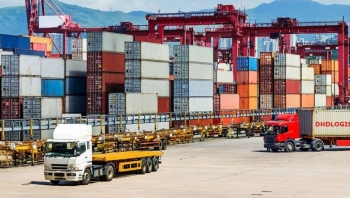 Việt Nam nhập siêu 1,82 tỷ USD trong nửa đầu tháng 7