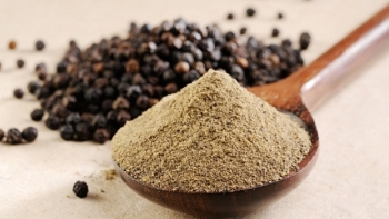 Giá hồ tiêu hôm nay 23/7: Duy trì ổn định