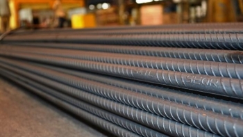 Giá sắt thép hôm nay 2/8: Chấm dứt đà tăng