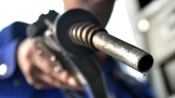 Giá xăng dầu hôm nay 5/8: Hồi phục nhẹ