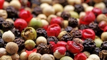 Giá hồ tiêu hôm nay 7/8: Tiếp tục tăng mạnh