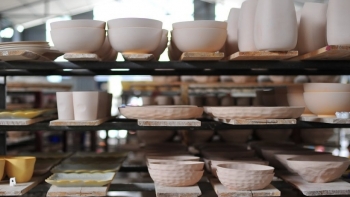 Xuất khẩu sản phẩm gốm sứ đạt trên 352,61 triệu USD trong nửa đầu năm