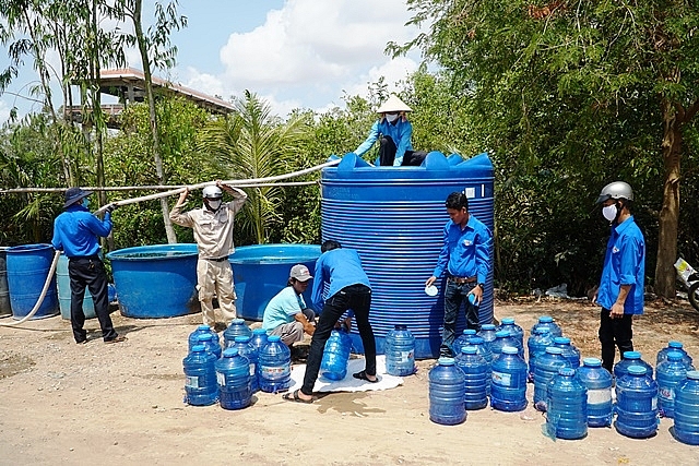Triển khai dự án cấp nước cho 7 tỉnh Đồng bằng sông Cửu Long Triển khai dự án cấp nước cho 7 tỉnh Đồng bằng sông Cửu Long