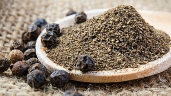 Giá hồ tiêu hôm nay 10/8: Tăng 1.000 đồng/kg