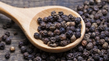 Giá hồ tiêu hôm nay 18/8: Tăng mạnh