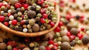 Giá hồ tiêu hôm nay 19/8: Đi ngang