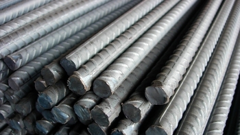 Giá sắt thép hôm nay 20/8: Quay đầu tăng