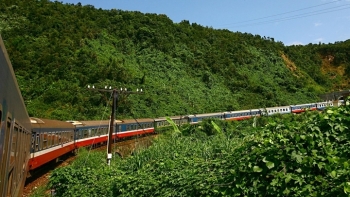 Tạm dừng hoàn toàn tàu chở khách trên tuyến đường sắt Bắc - Nam