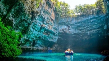 Quảng Bình giảm đến 50% mức thu phí tham quan đối với các sản phẩm du lịch năm 2022