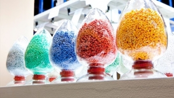 Cả nước nhập khẩu 4,27 triệu tấn nguyên liệu nhựa trong 7 tháng đầu năm