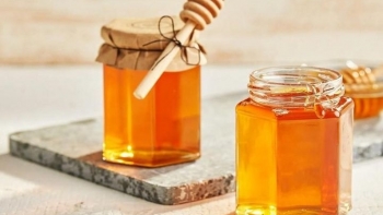 Mỹ gia hạn thời gian ban hành kết luận điều tra chống bán phá giá mật ong của Việt Nam