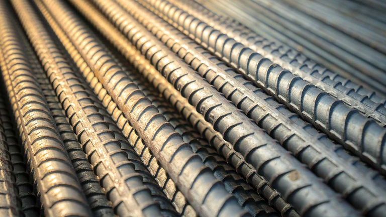 Giá sắt thép hôm nay 30/8: Tăng trở lại trong ngày đầu tuần