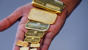 Cập nhật giá vàng hôm nay 26/9: Chốt phiên cuối tuần, đạt 1.861 USD/ounce