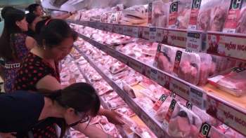 Giá thịt lợn hôm nay 26/9: Giảm giá một số sản phẩm ở Vinmart