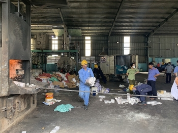 Bình Định: Tiêu hủy hơn 15.000 bao thuốc lá điếu ngoại nhập lậu