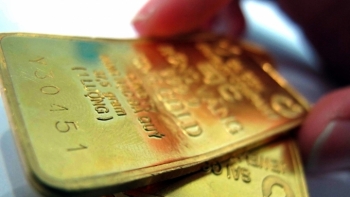 Cập nhật giá vàng hôm nay 8/10: Tăng nhẹ