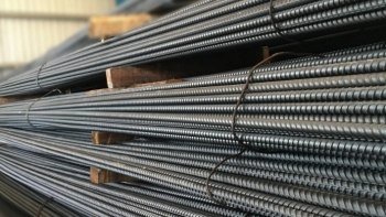 Giá sắt thép hôm nay 8/10: Tiếp tục đi ngang