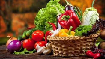 Giá rau củ quả hôm nay 9/10: Tiếp tục chuỗi ngày khuyến mãi