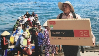 Bình Định: Hoàn thành Dự án đưa điện lưới quốc gia ra xã đảo Nhơn Châu