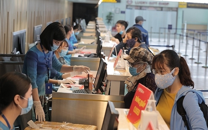 Quảng Ninh đã có sự đầu tư đồng bộ và toàn diện về cơ sở hạ tầng giao thông cũng như du lịch giúp du khách đi lại dễ dàng hơn