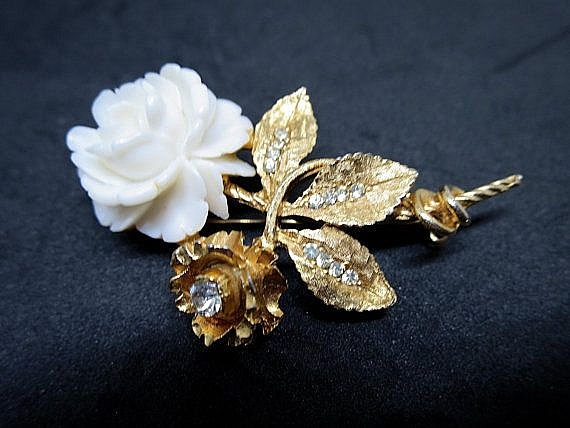 Cập nhật giá vàng hôm nay 19/10 đồng loạt tăng vào phiên chiều Cập nhật giá vàng hôm nay 19/10 đồng loạt tăng vào phiên chiều