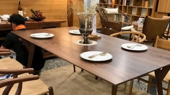 Xuất khẩu đồ nội thất bằng gỗ của Việt Nam sang Nga tăng cả lượng và giá trị