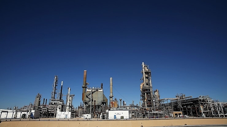 Giá xăng dầu hôm nay 28/10 tiếp tục giảm do nguồn cung tăng (ảnh minh họa)