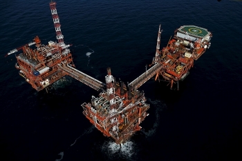 Giá xăng dầu hôm nay 13/11: Dầu thế giới vẫn tiếp đà tăng