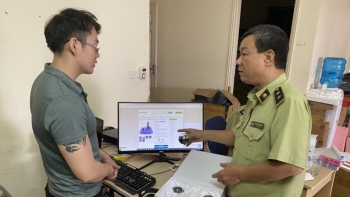 Ngang nhiên bán mỹ phẩm giả trên website đã thông báo với Bộ Công Thương