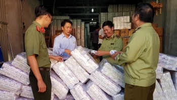 Vĩnh Phúc: Phát hiện sản phẩm giả mạo nhãn hiệu của Công ty Giấy Ánh Dương
