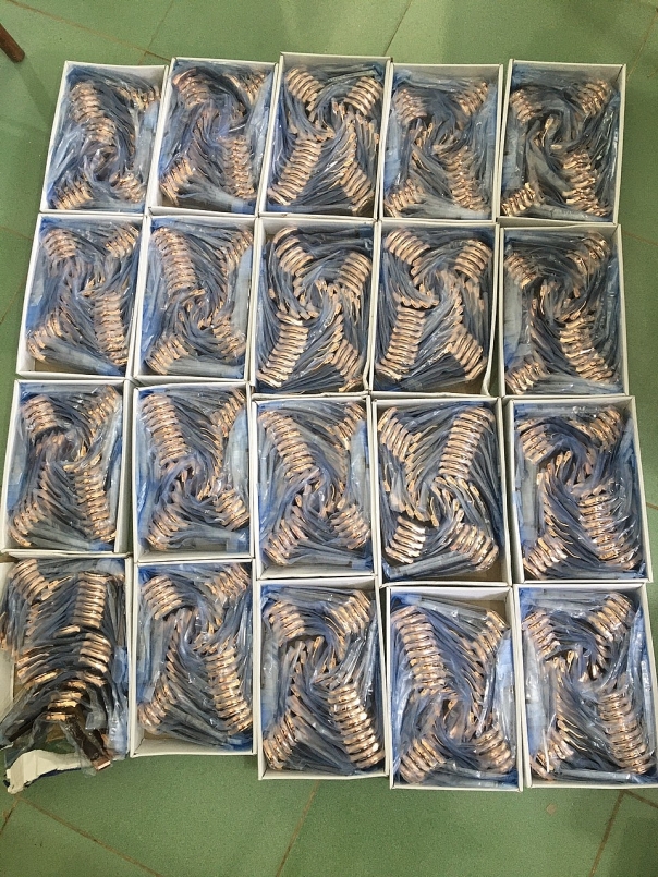 QLTT Nghệ An vừa tịch thu 500 đồng hồ đeo tay giả mạo nhãn hiệu HUBLOT