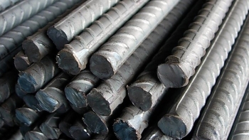 Giá sắt thép hôm nay 6/11: Tiếp tục tăng trên sàn Thượng Hải