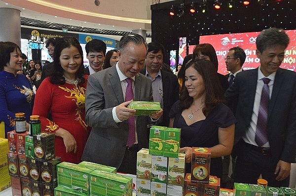 Khai mạc Hội chợ Xúc tiến thương mại nông nghiệp, sản phẩm OCOP Hà Nội 2020