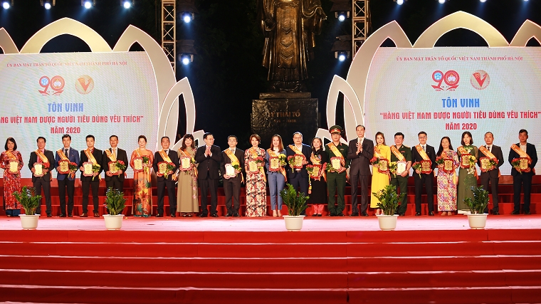 Top 1 “Hàng Việt Nam được người tiêu dùng yêu thích” năm 2020 xướng tên ống nhựa Ströman