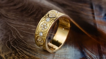 Cập nhật giá vàng hôm nay 10/11: Tăng ở phiên chiều