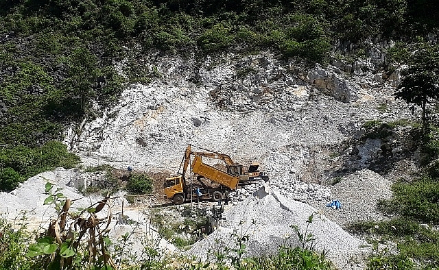 Hà Giang vừa ban hành Công văn số 3675/UBND -KTTH về việc tiếp tục tăng cường công tác quản lí  về tài nguyên khoáng sản